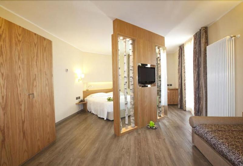 Harmony Suite Hotel Selvino Luaran gambar
