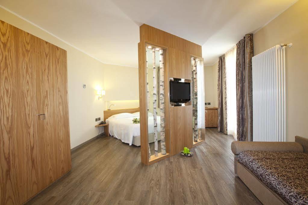 Harmony Suite Hotel Selvino Luaran gambar