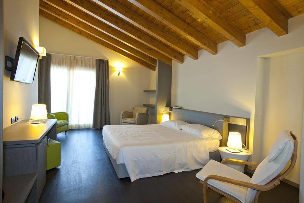 Harmony Suite Hotel Selvino Luaran gambar